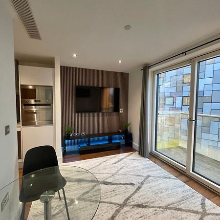 Apartment In Canary Wharf Londra Dış mekan fotoğraf
